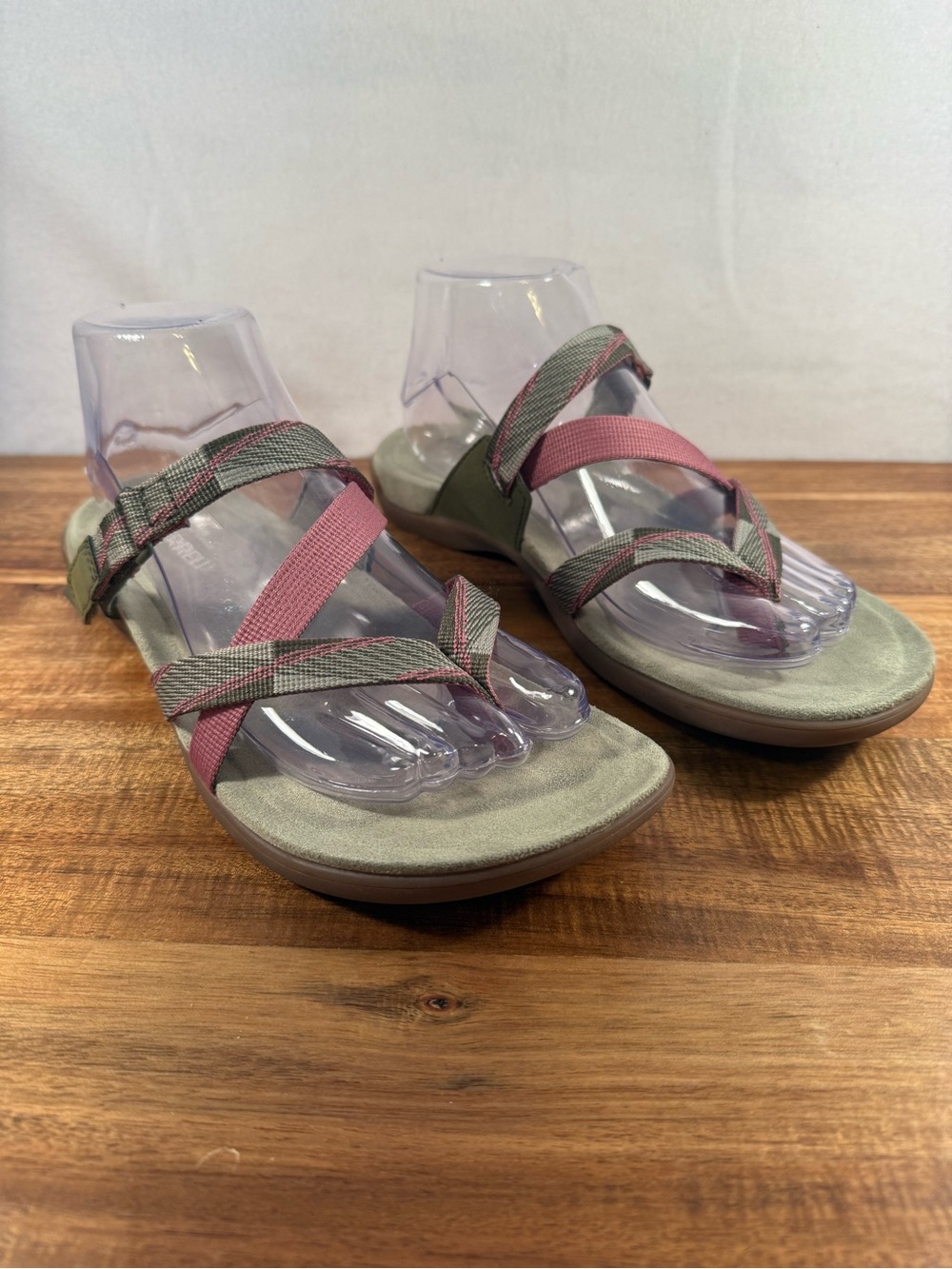 Merrell Distritc Mendi Slip-on Thong Sandals Grey/Pink Size 8